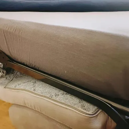 Le Foucauld 4 Canapes, Parking, Wifi Lourdes