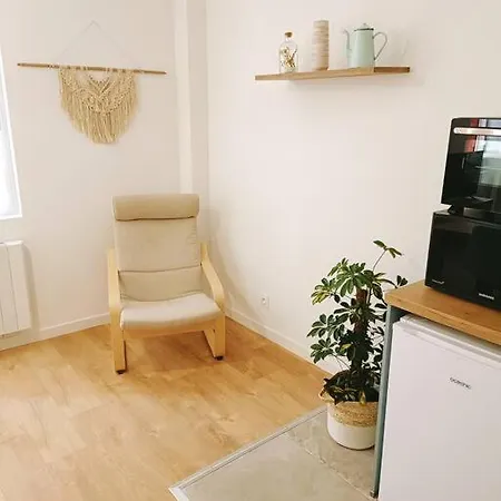 Le Foucauld 4 Canapes, Parking, Wifi Appartamento