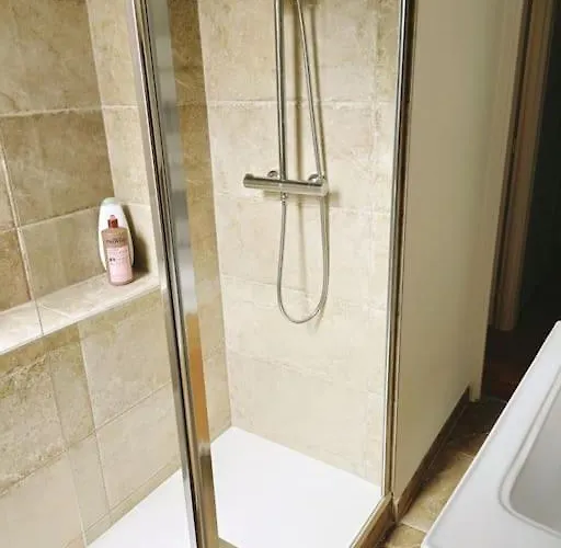 Le Foucauld 4 Canapes, Parking, Wifi Daire *